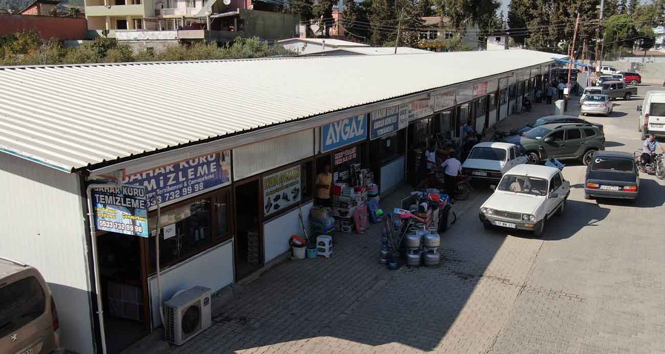 Hassa’da Ücretsiz İş Yerleri Esnafa Can Suyu Oldu