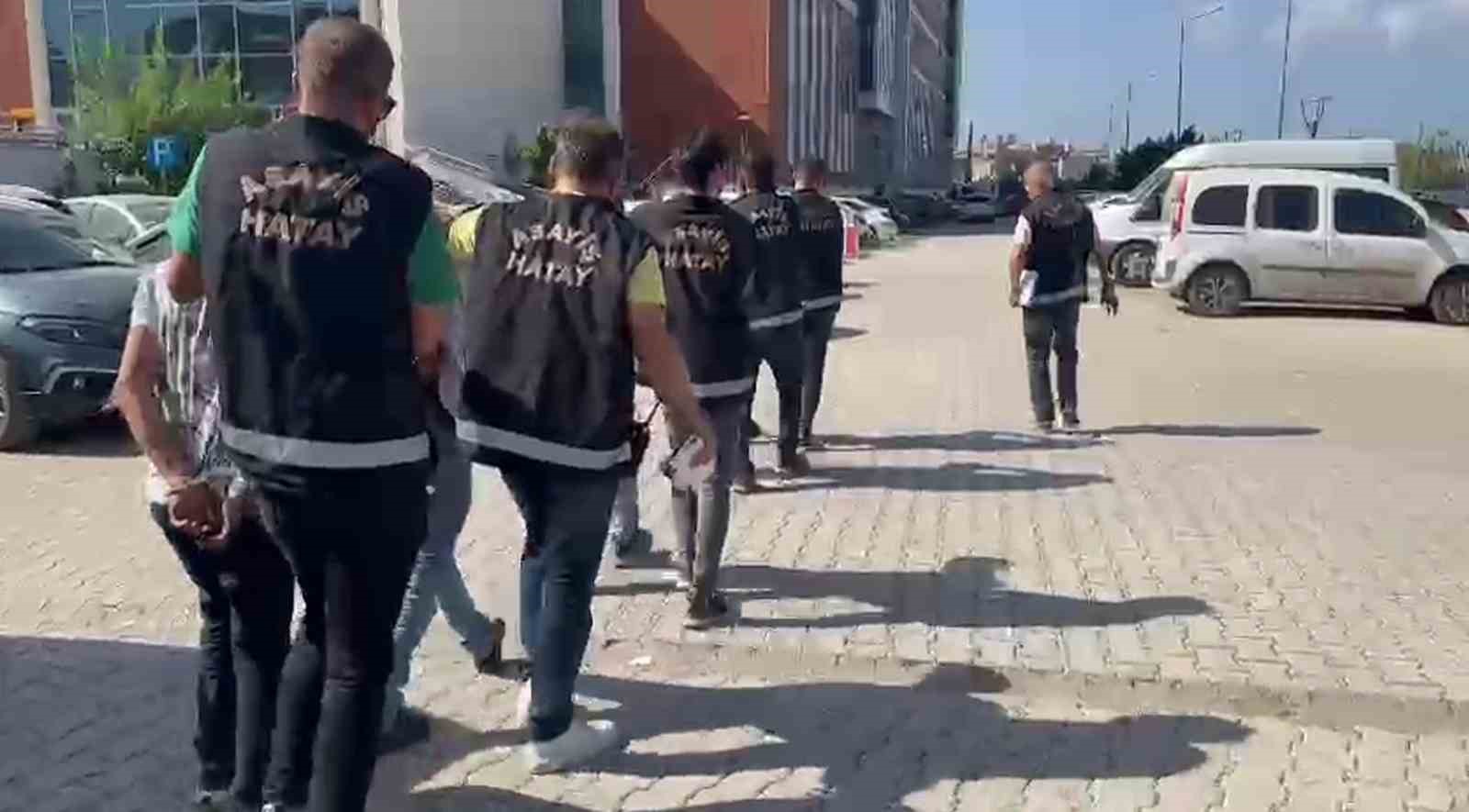 İskenderun’da hırsızlık şüphelisi 6 kişi yakalandı