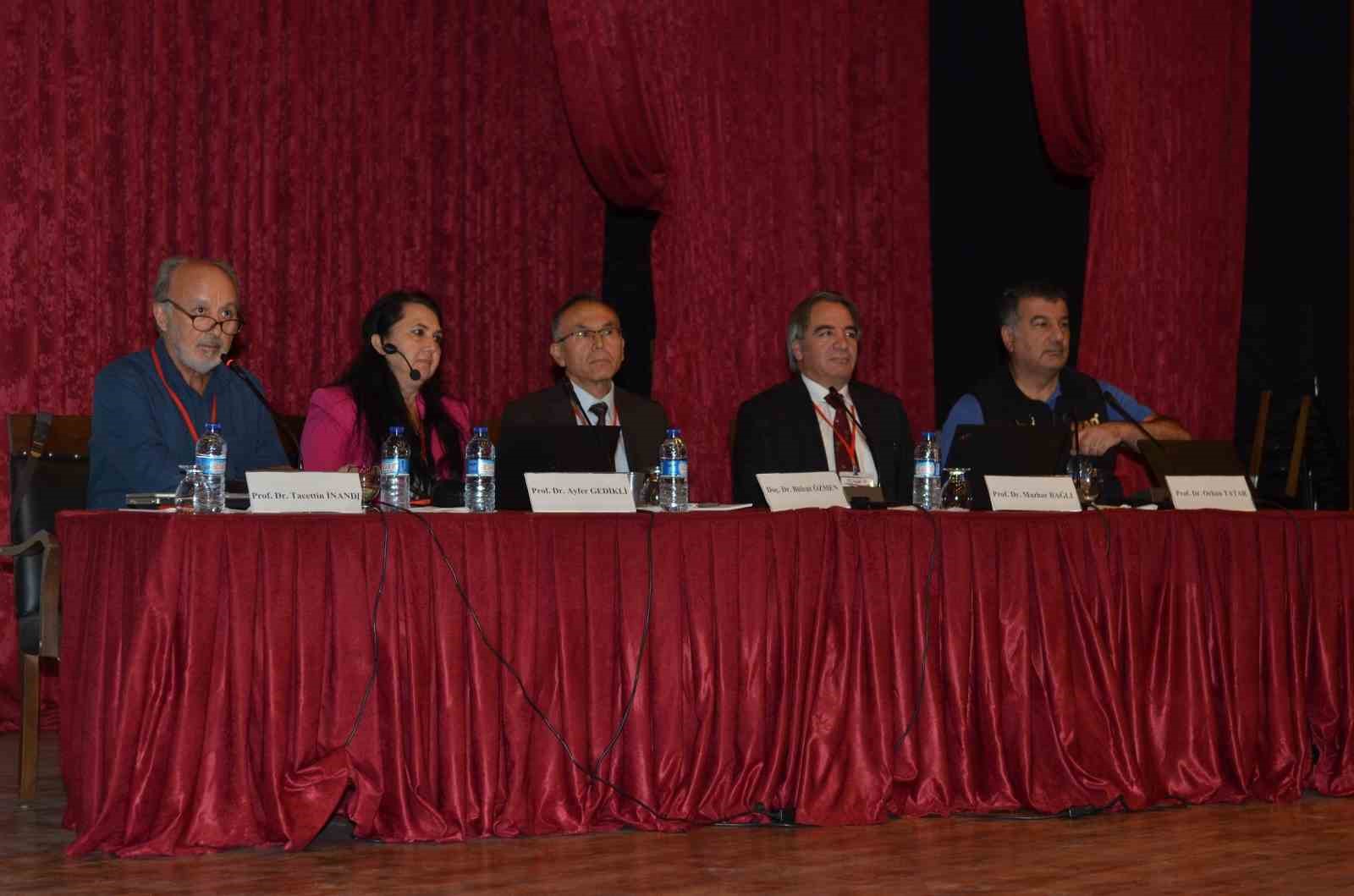 Deprem ve dirençli kentler Hatay için çözüm arayışı çalıştayı’ düzenlendi