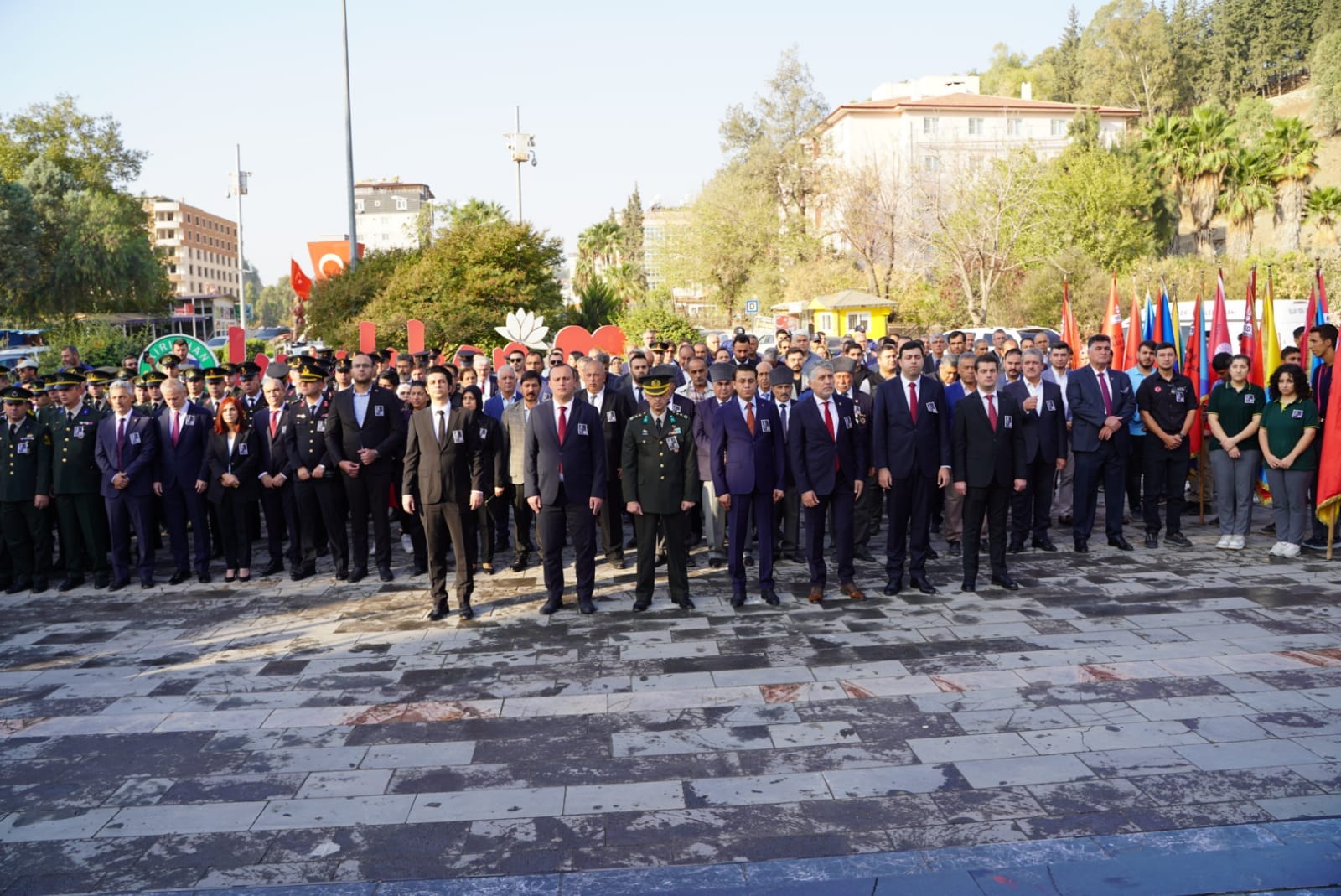 KIRIKHAN ATASINI UNUTMADI