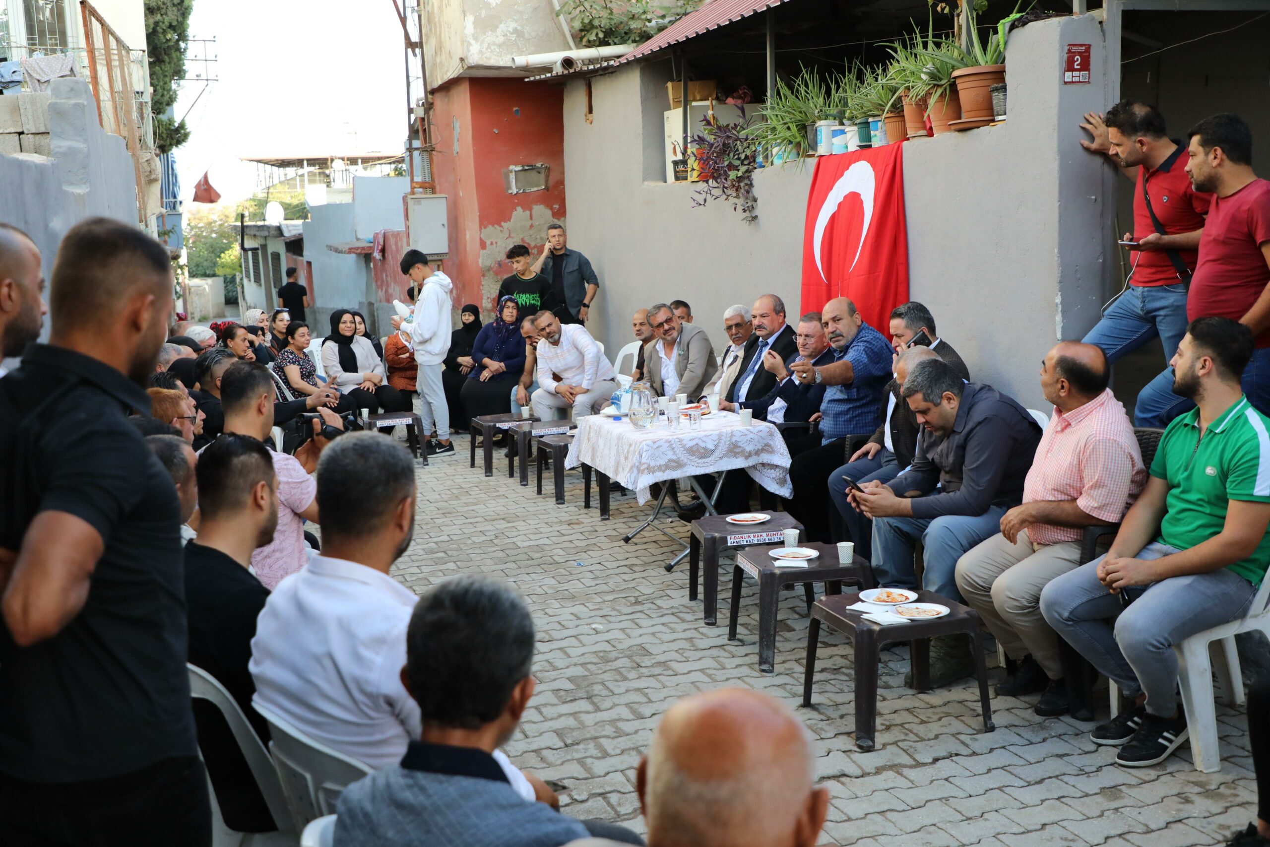 SAVAŞ “HATAY’I ADALETLE YÖNETİP KARDEŞÇE KUCAKLIYORUZ”