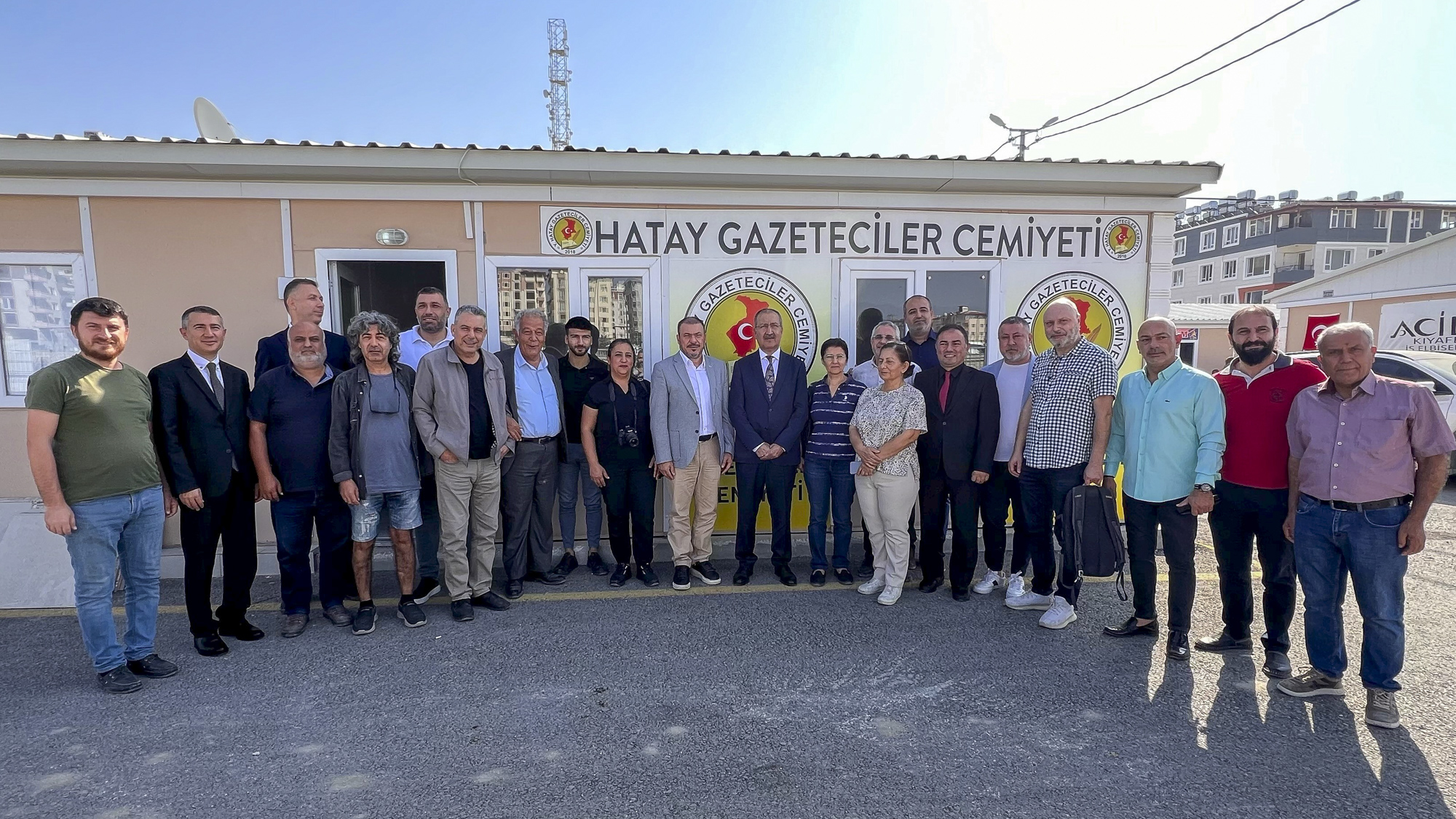 Erkılınç “Deprem bölgesindeki basınımızı yalnız bırakmayacağız”