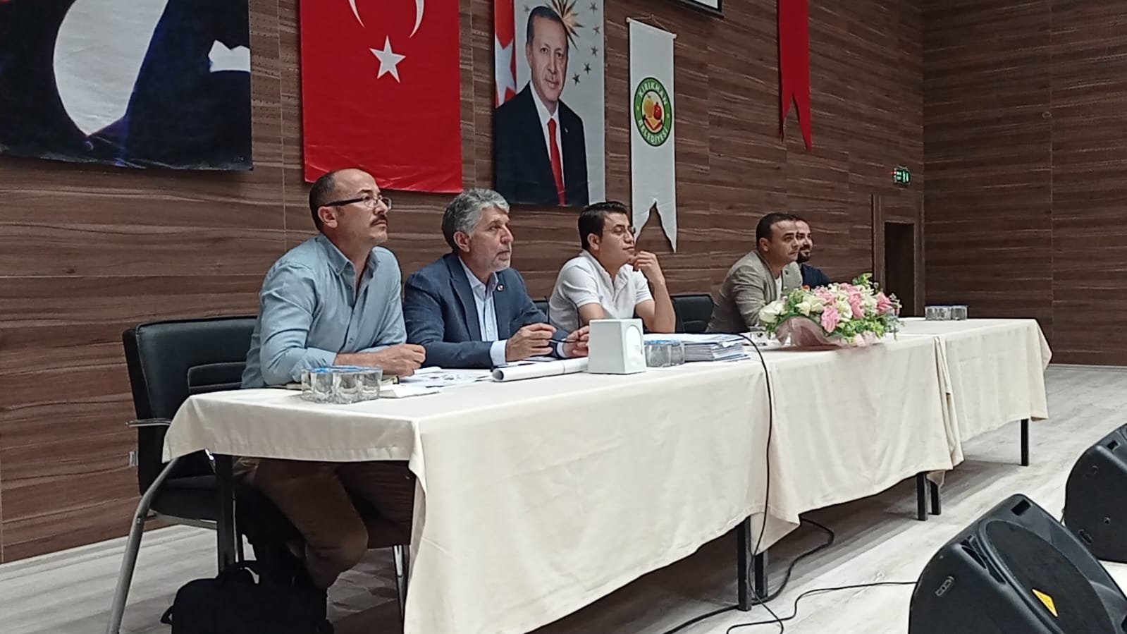 YAVUZ  ‘’KIRIKHAN AYAĞA KALKIYOR’’