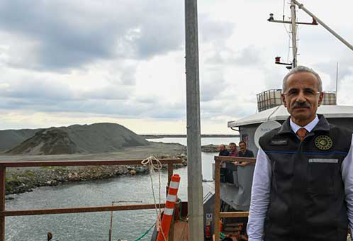 URALOĞLU “İSKENDERUN LİMANI’NIN BİR RIHTIMI DAHA GEMİ TRAFİĞİNE AÇILDI”