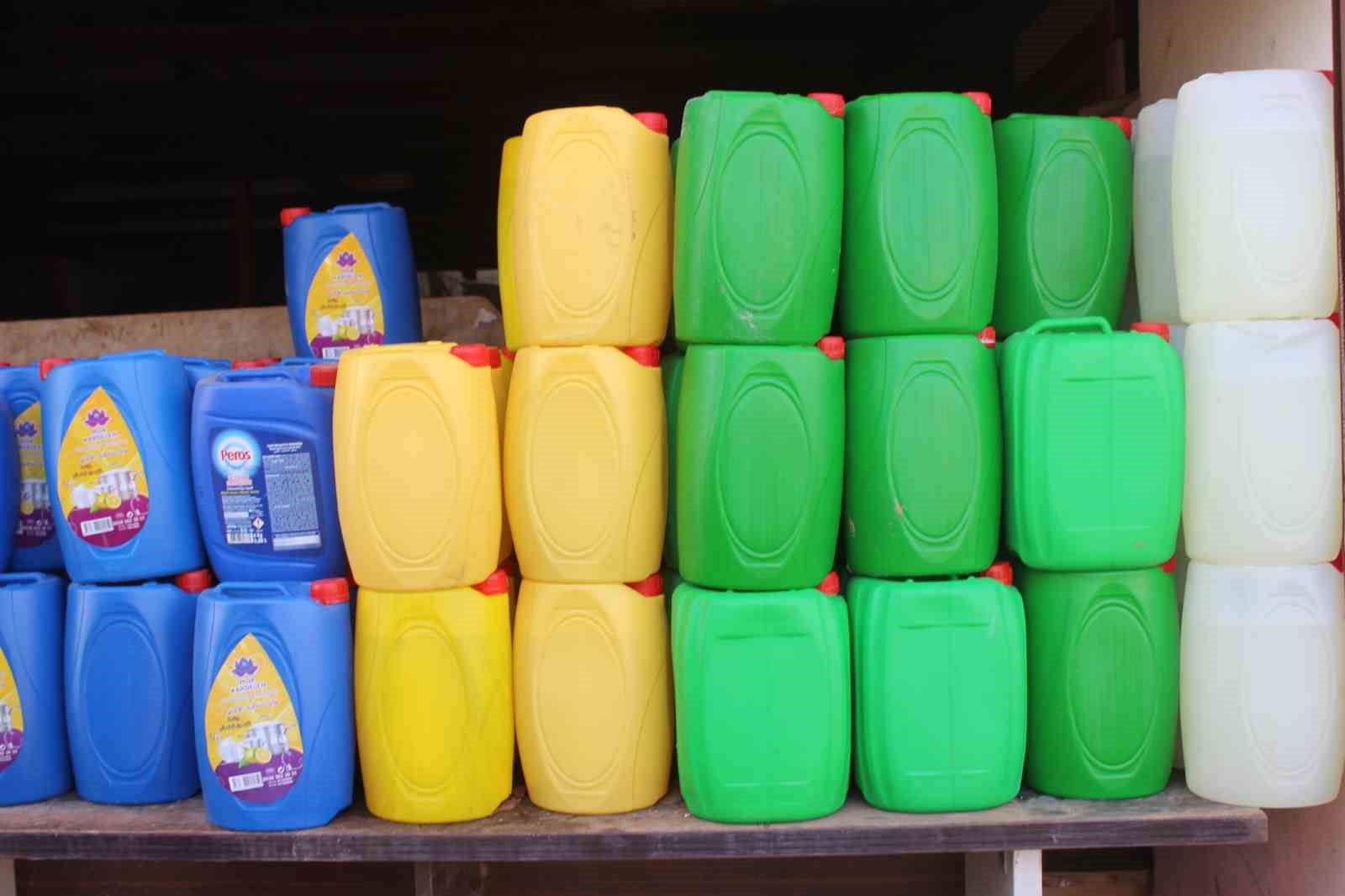 Hatay’da kaçak deterjan operasyonu