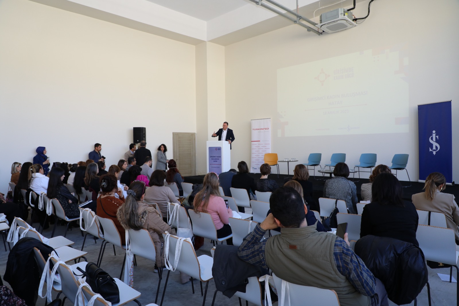 WhatsApp Image 2023-12-18 at 13.21.49 (3)