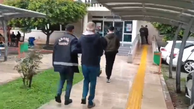 HATAY’DA ÇEŞİTLİ SUÇLARLA ARANAN 4 ŞÜPHELİ TUTUKLANDI
