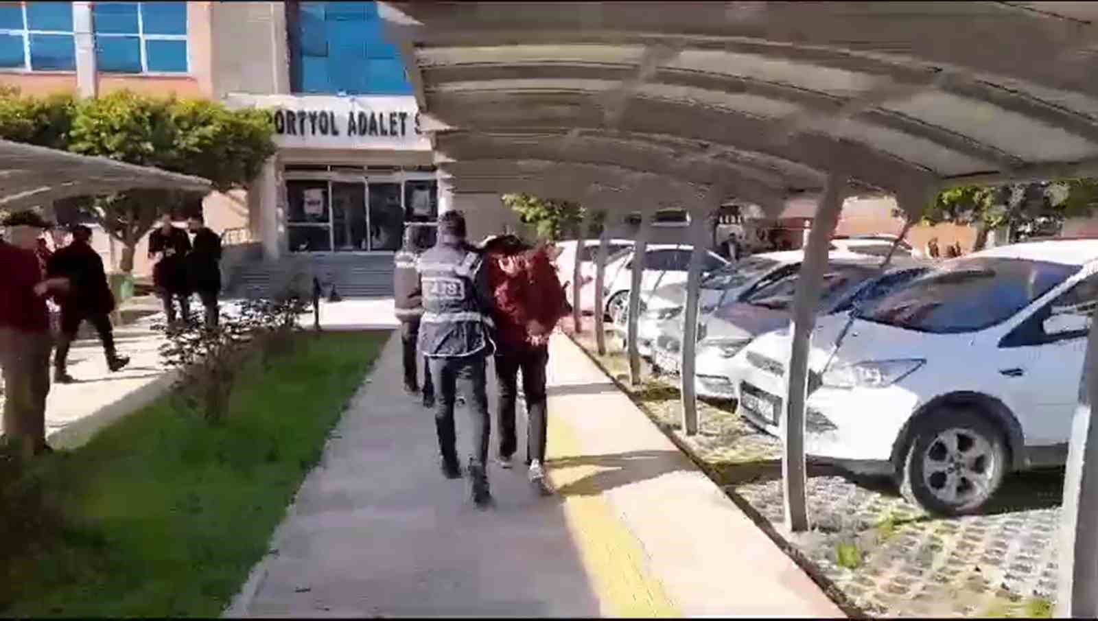 HATAY’DA KABLO HIRSIZLARI YAKALANDI