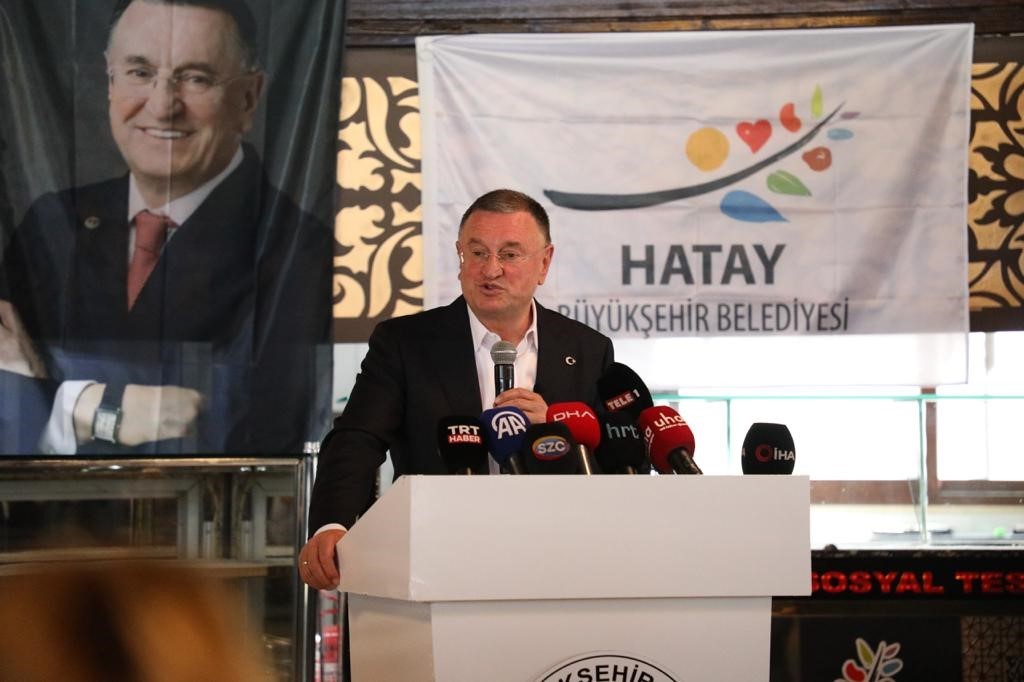 Savaş “Hataylılar haklı olarak çok kızgın ve öfkeli, herkesi protesto etmek haklarıdır”