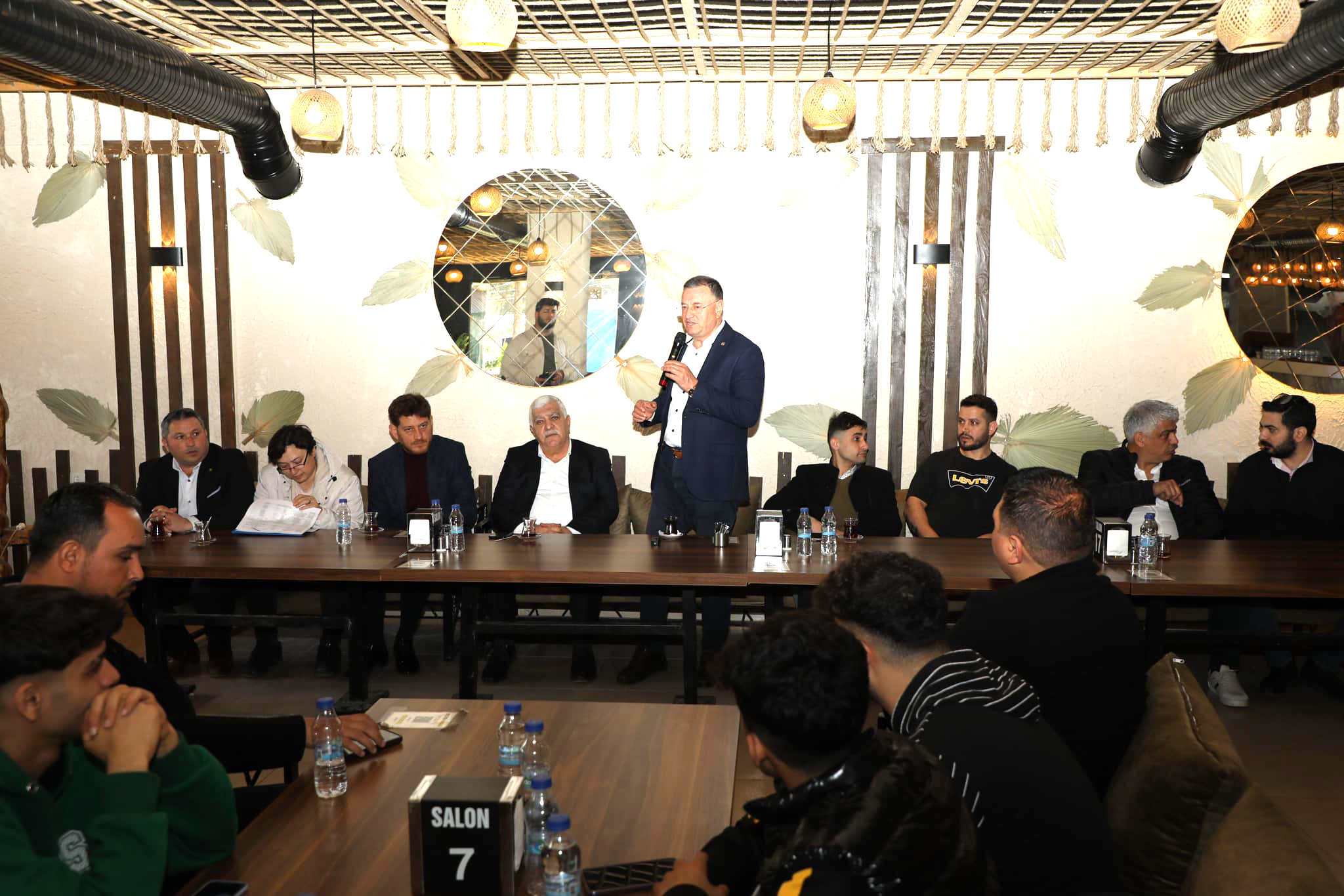 SAVAŞ “ÖNCELİĞİMİZ SİYASETTEN ÇOK HATAY’IN BÜTÜNLÜĞÜ VE REFAHI”