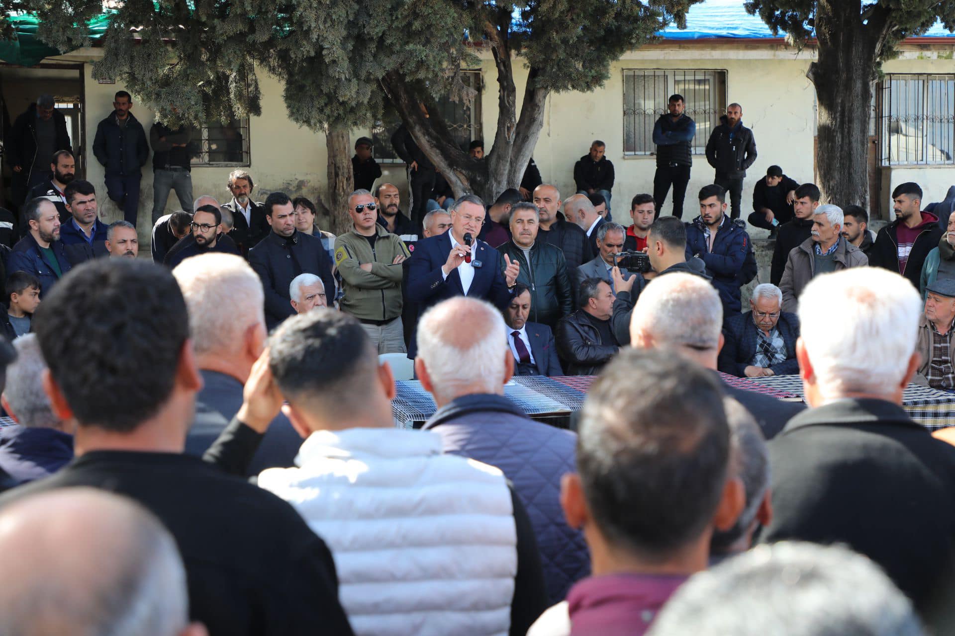 SAVAŞ “HATAY’IMIZDA YIKIMIN EN FAZLA OLDUĞU BÖLGELERDE BİNLERCE KONUT YAPACAĞIZ”