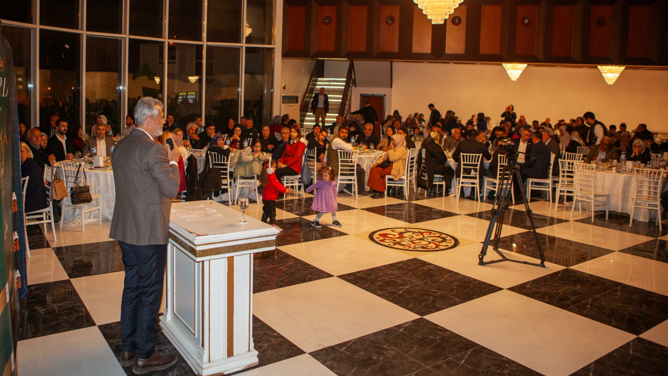 ÖNTÜRK İLK İFTARI ŞEHİT AİLELERİ VE GAZİLERLE YAPTI