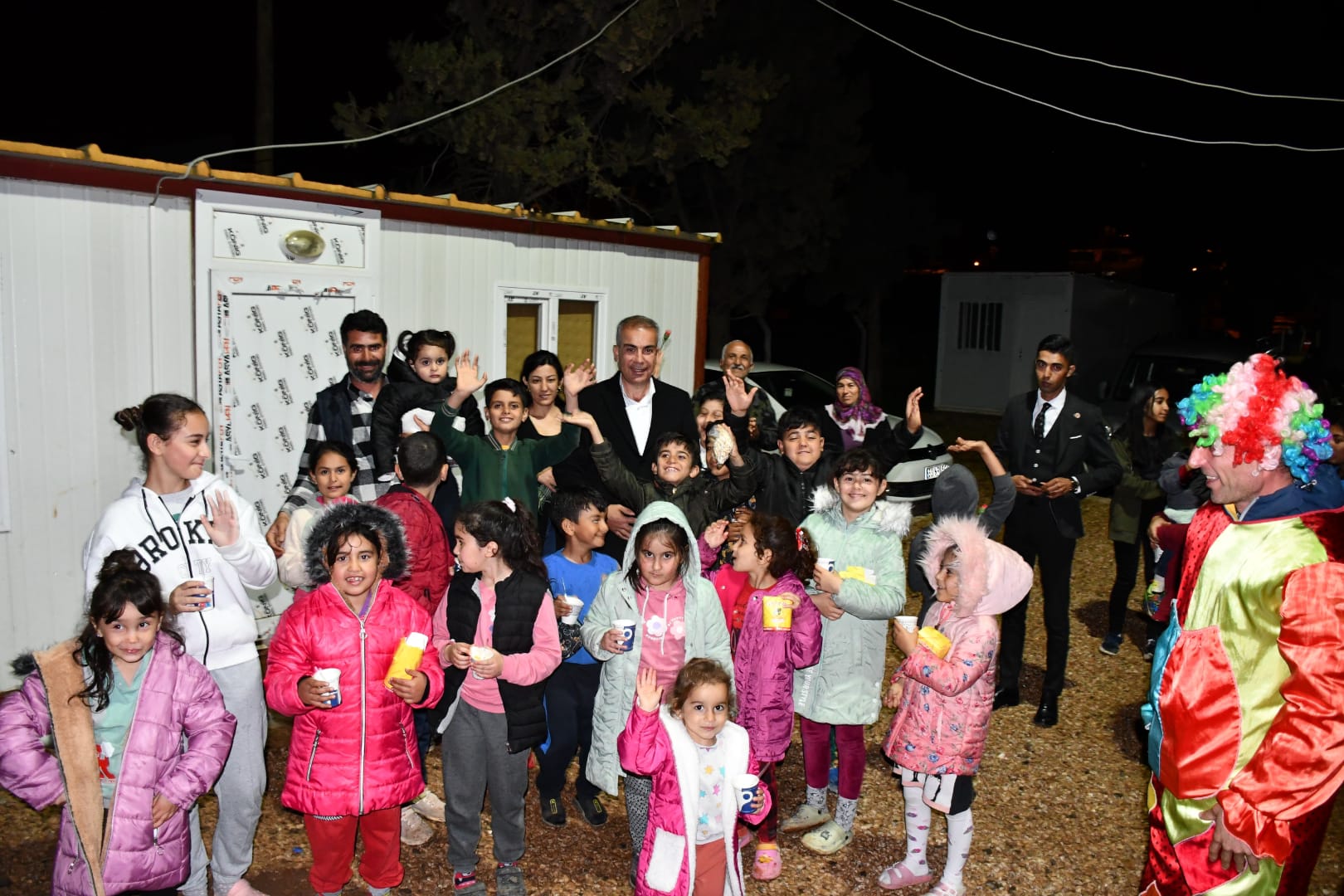 ÖMER ERDAL ÇELİK ÇOCUKLAR GİBİ ŞENDİ