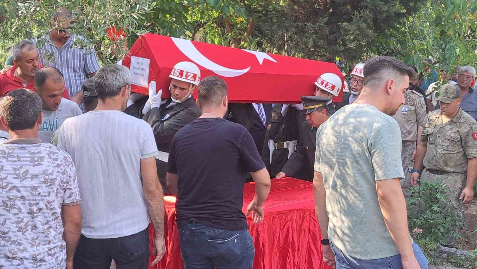 KIBRIS GAZİSİ SON YOLCULUĞUNA UĞURLANDI