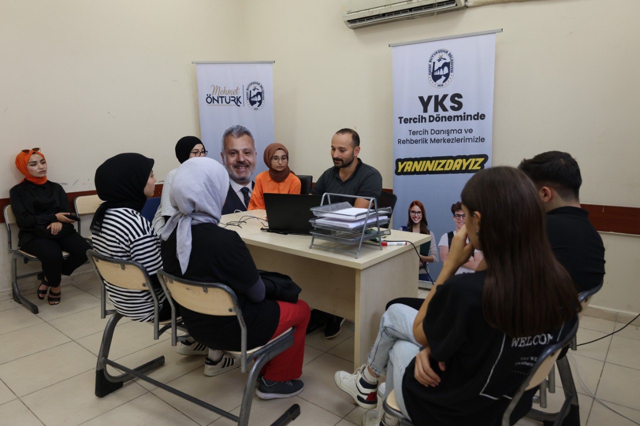 HBB’NİN ÜCRETSİZ TERCİH DANIŞMANLIĞI BAŞLADI