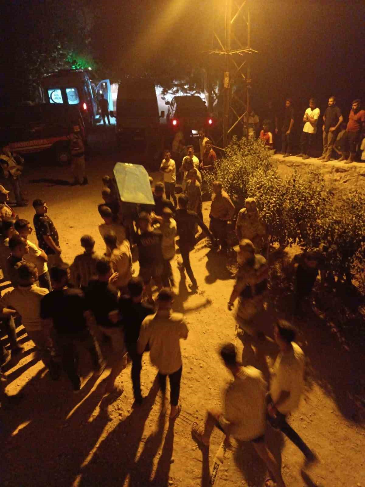 Hatay’da 25 yaşındaki genç serinlenmek için girdiği gölette boğuldu