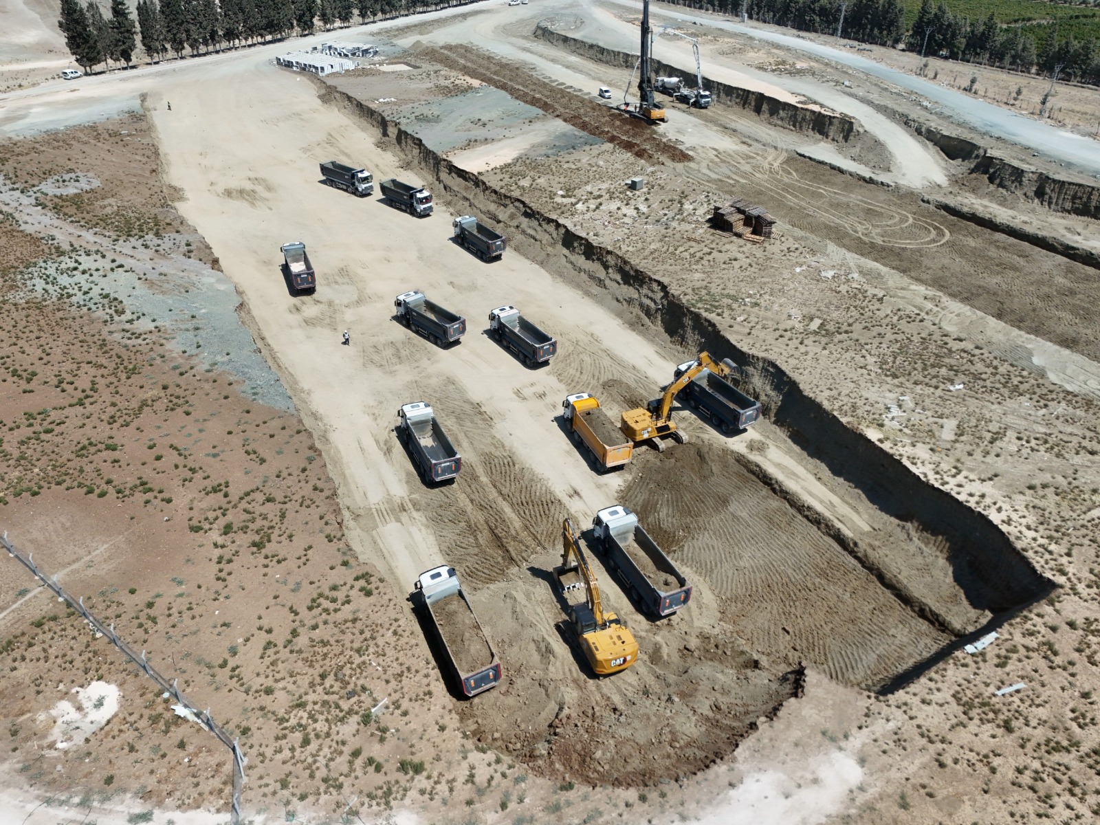 MODERN HAL VE YENİ PAZAR YERİ PROJELERİ YOLDA