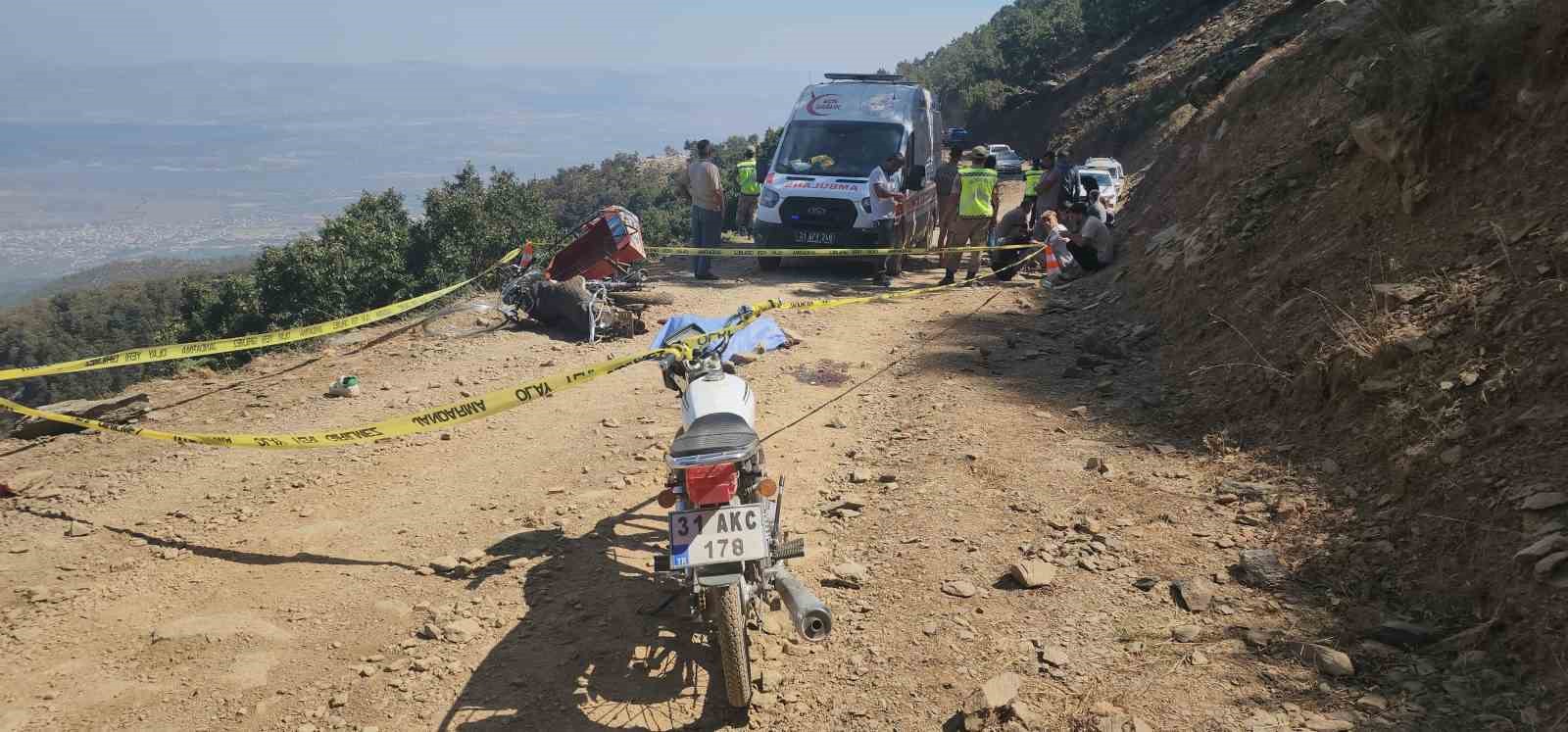 YAYLA YOLUNDA FECİ KAZA: 1 ÖLÜ, 1 YARALI