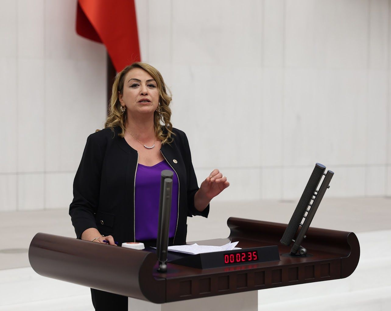 KARA “CANLI HAYVAN ARZI İÇİN SAĞLIĞI RİSKE ATMAK AKIL TUTULMASIDIR”