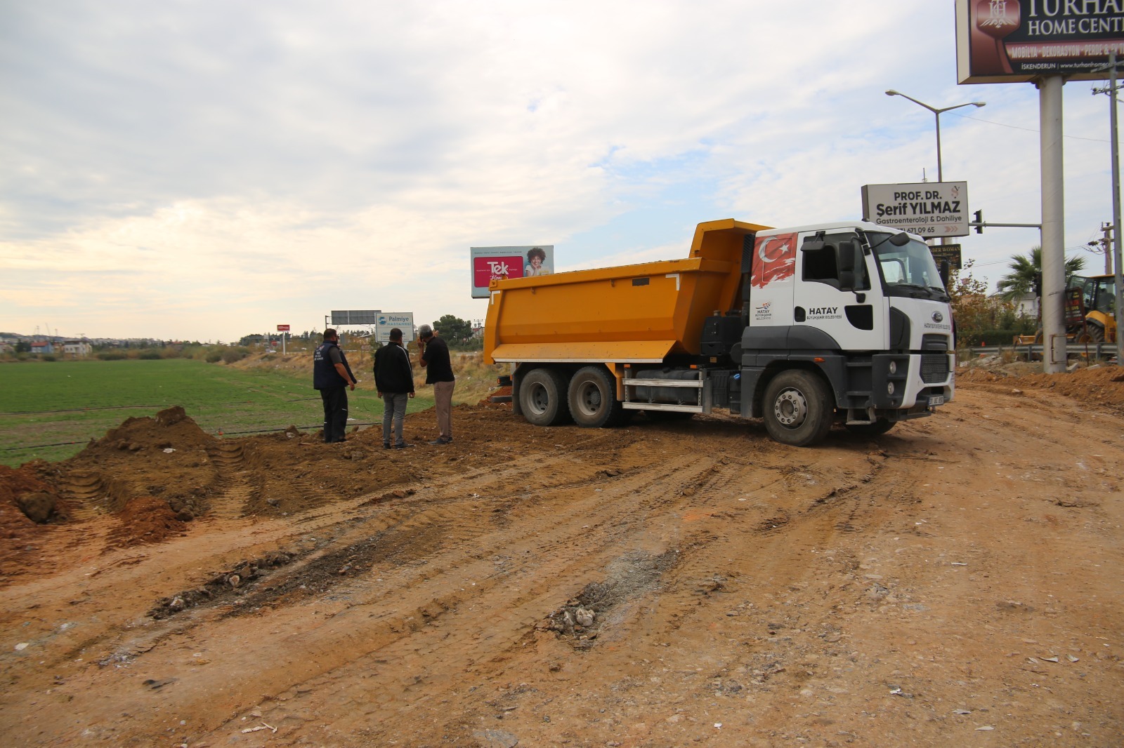 ARSUZ OTOBAN KAVŞAĞI GENİŞLİYOR