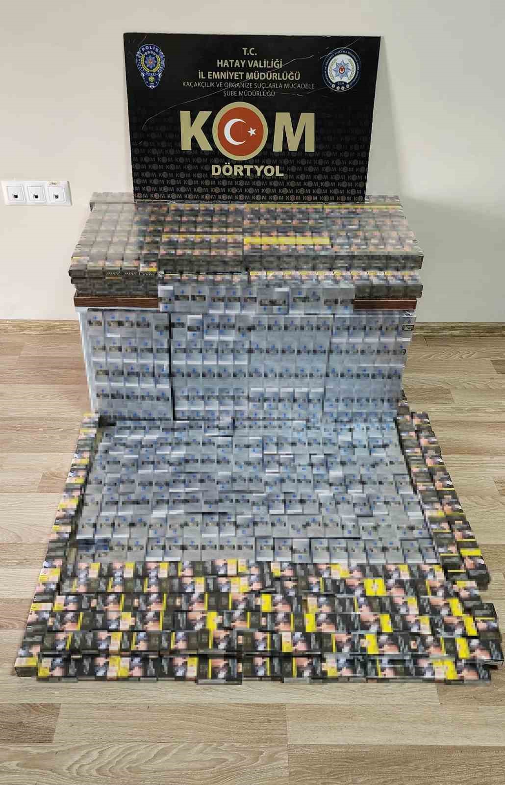 DÖRTYOL'DA BİN 168 PAKET GÜMRÜK KAÇAĞI SİGARA ELE GEÇİRİLDİ