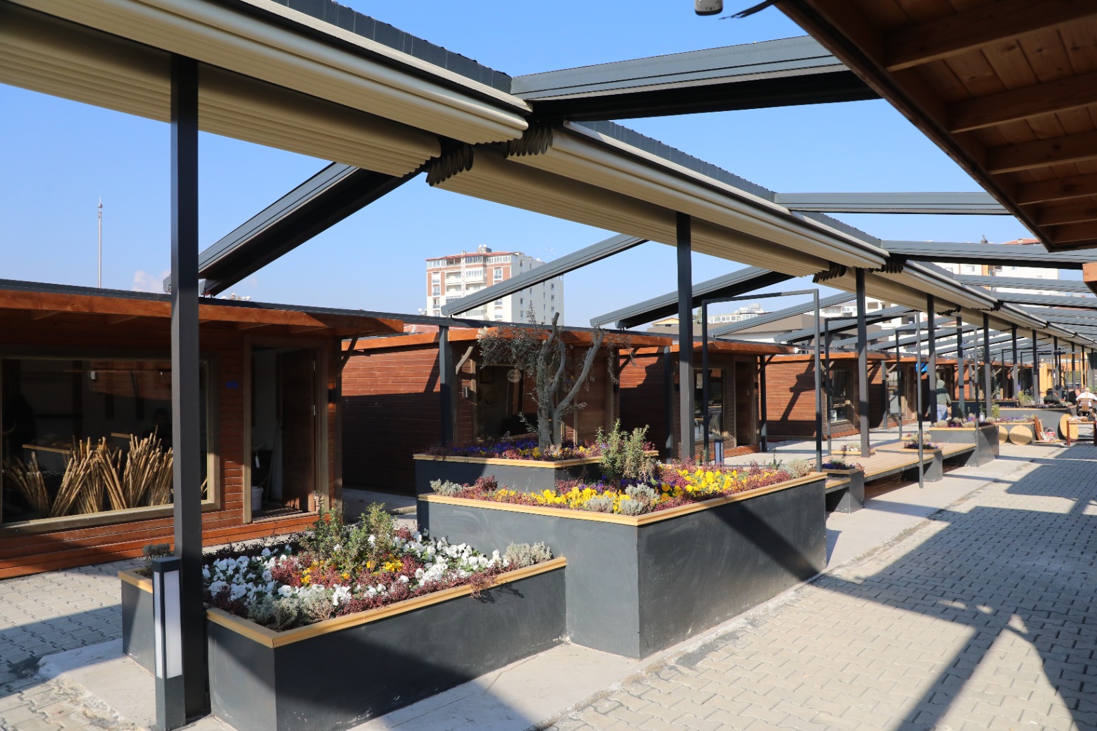 DEFNE GASTRONOMİEVİ VATANDAŞIN HİZMETİNDE