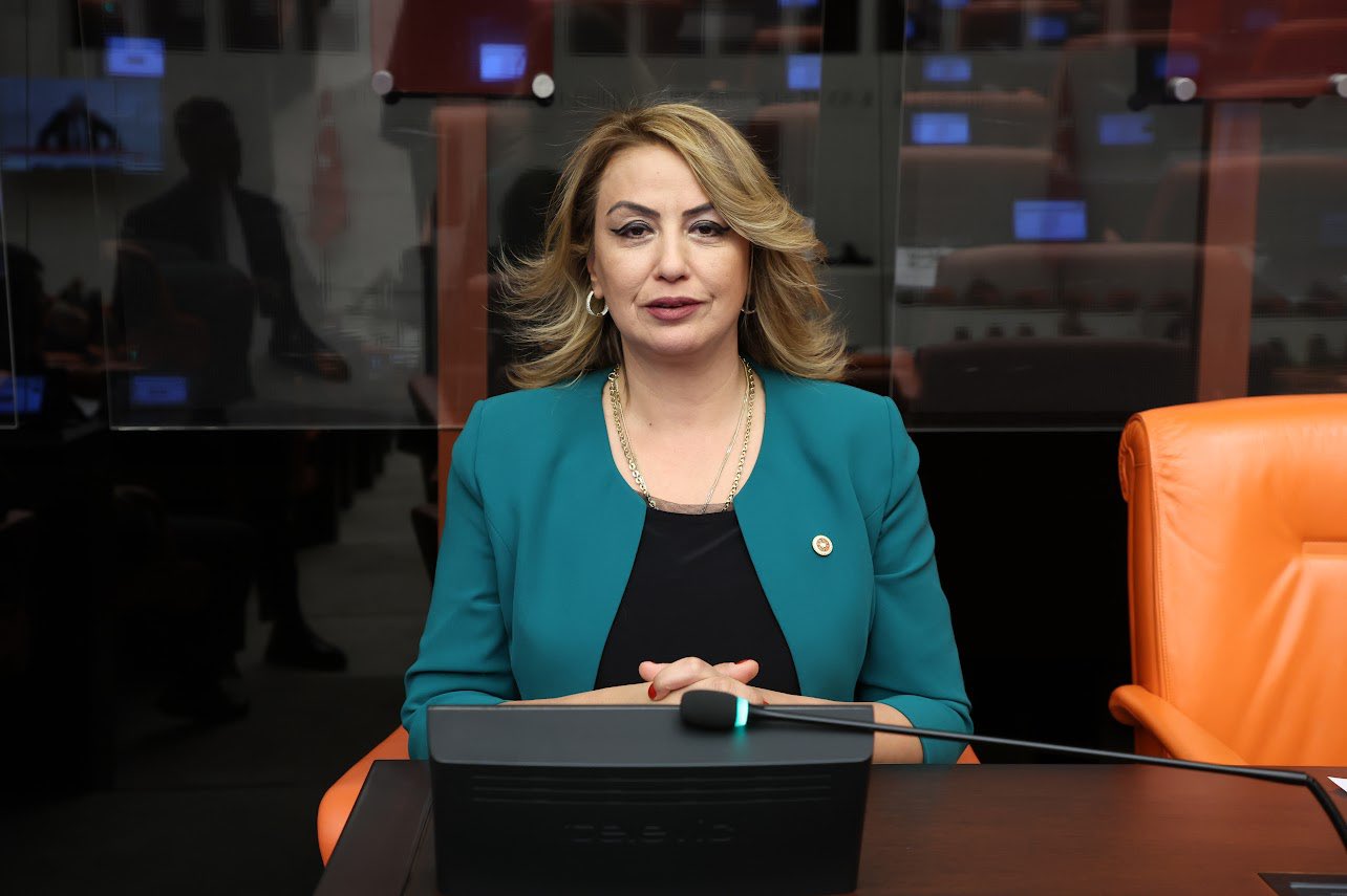 KARA “ENKAZDAN KURTULANLAR KARBON MONOKSİT KURBANI OLDULAR”