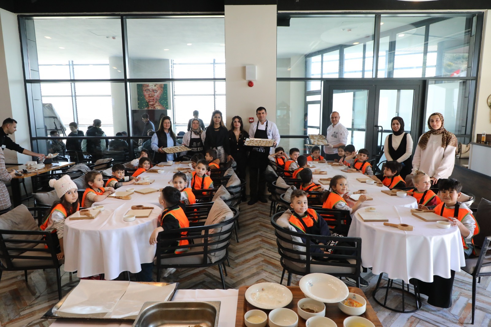 MİNİKLER HATAY’IN LEZZETLERİNİ KEŞFEDİYOR