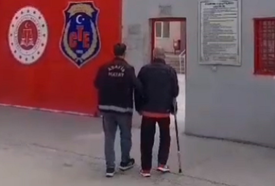 Arsuz’da yakalanan dolandırıcılık şüpheli tutuklandı