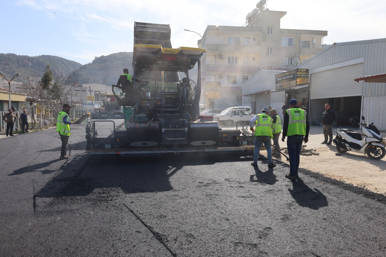 HBB ASFALT ÇALIŞMALARINI SÜRDÜRÜYOR
