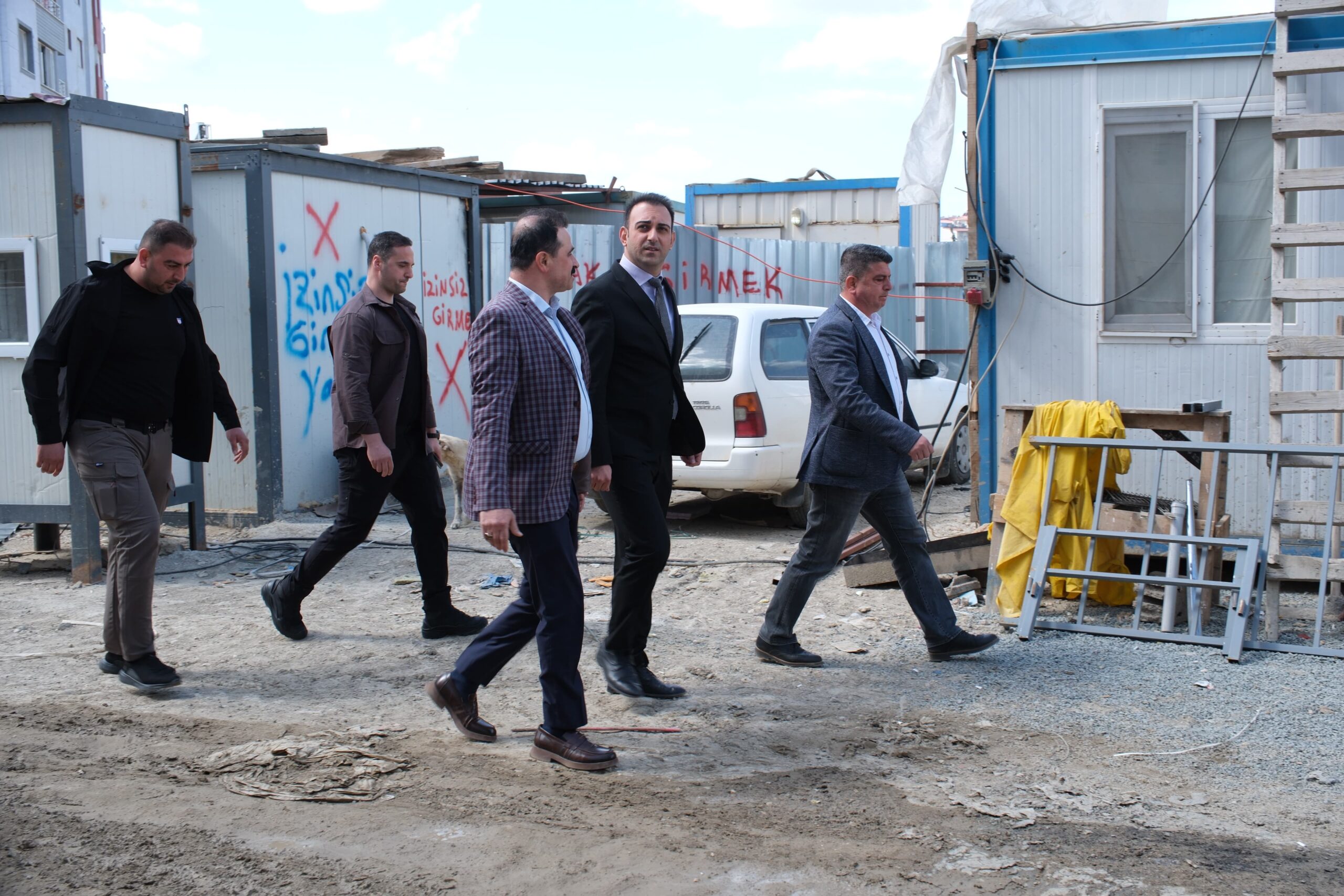 Başkan  Özgün Uğur Mumcu Bulvarı’nda Keşif Yaptı