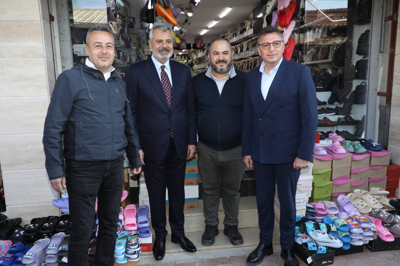 BAŞKAN ÖNTÜRK’TEN İSKENDERUN ESNAFINA ZİYARET