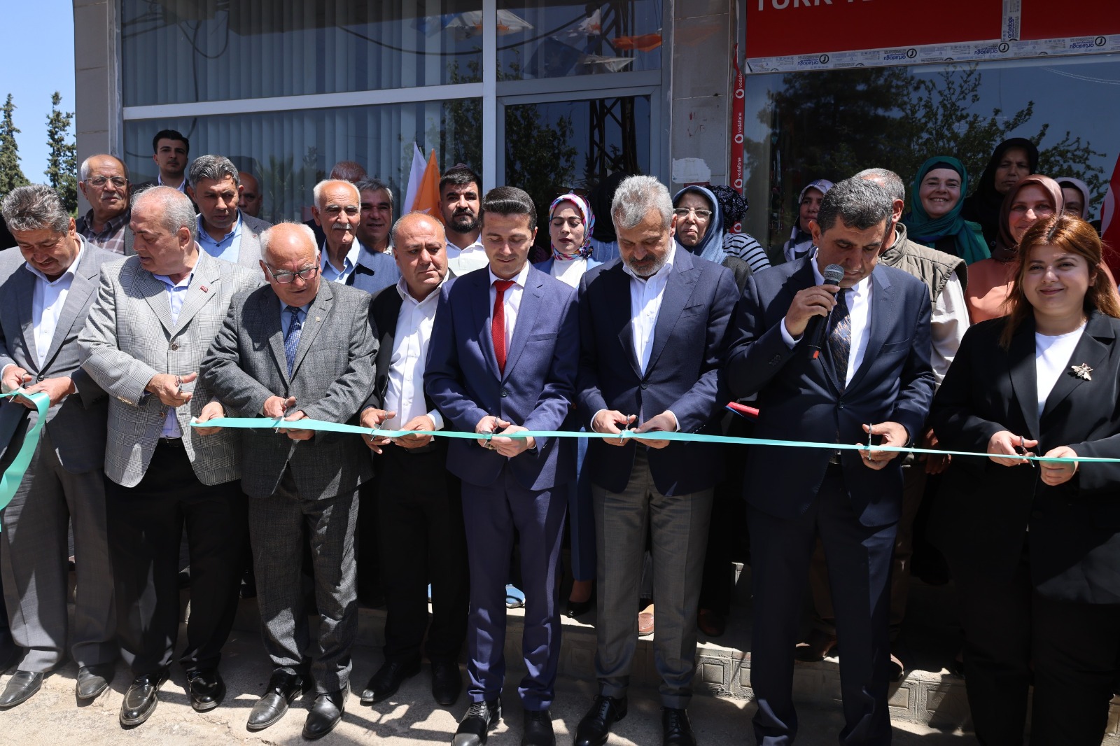 BAŞKAN ÖNTÜRK HASSA TEŞKİLAT BİNASI AÇILIŞINA KATILDI