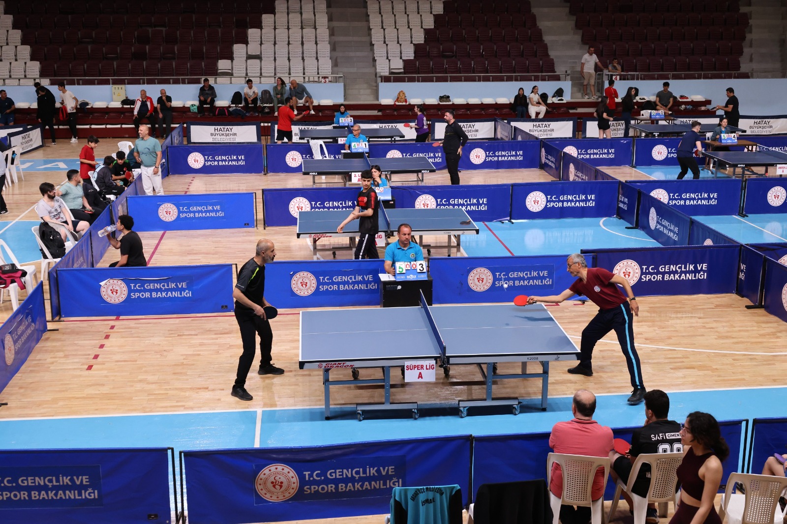 HBB’DEN MASA TENİSİ TURNUVASI