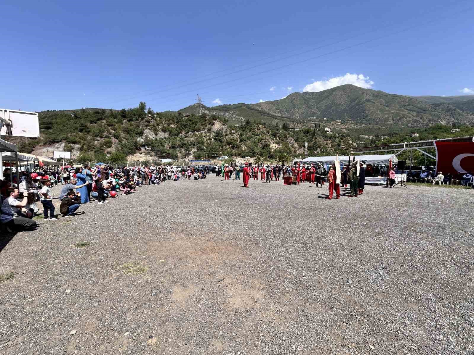 İskenderun’da Türkmen şenliği düzenlendi