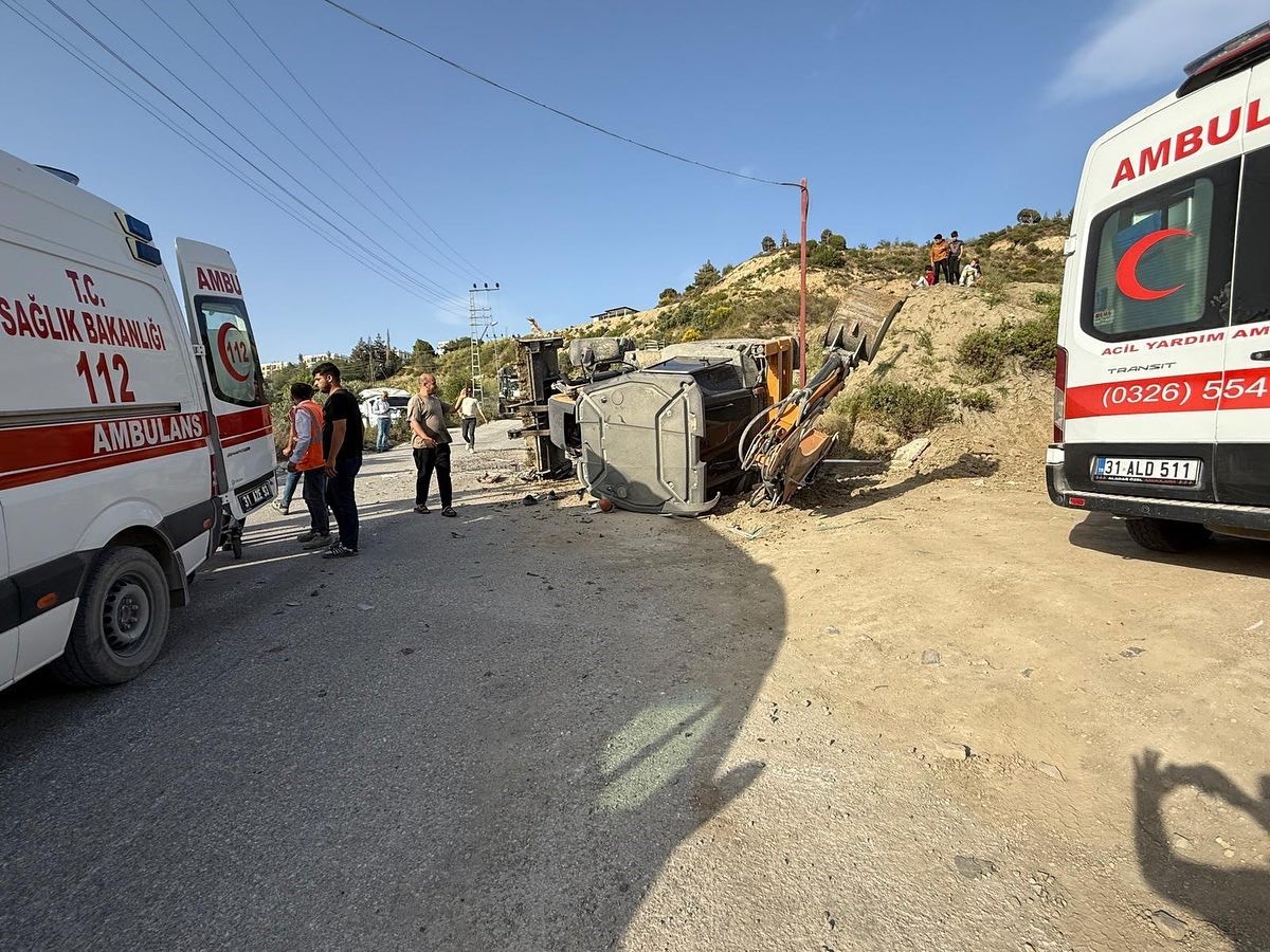 Hatay’da trafik kazası: 3 yaralı