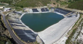 Kuraklığın vurduğu göleti, ürettiği çözümle suya kavuşturdu