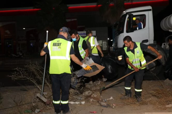 KÜÇÜK SANAYİ SİTESİNDE TEMİZLİK ÇALIŞMASI