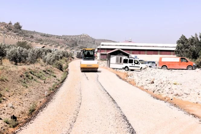 HBB’DEN AÇIKDERE’YE 4 KM SATHİ KAPLAMA