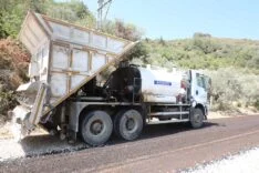 BÜYÜKŞEHİR YOL ÇALIŞMALARINI SÜRDÜRÜYOR