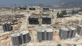 Cebike Mahallesi’nde afet konutları hızla sürüyor