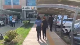 Hatay’da hapis cezası ile aranan 2 kişi yakalandı