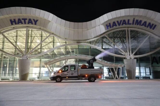 HBB’DEN HAVALİMANINA İLAÇLAMA ÇALIŞMALARI