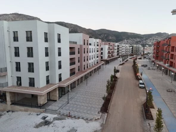 ANTAKYA ATATÜRK CADDESİ, YENİLEME PROJESİYLE YENİ BİR KİMLİK KAZANIYOR