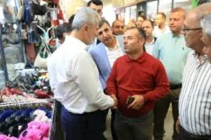 BAŞKAN ÖNTÜRK’TEN UZUN ÇARŞI ESNAFINA ZİYARET