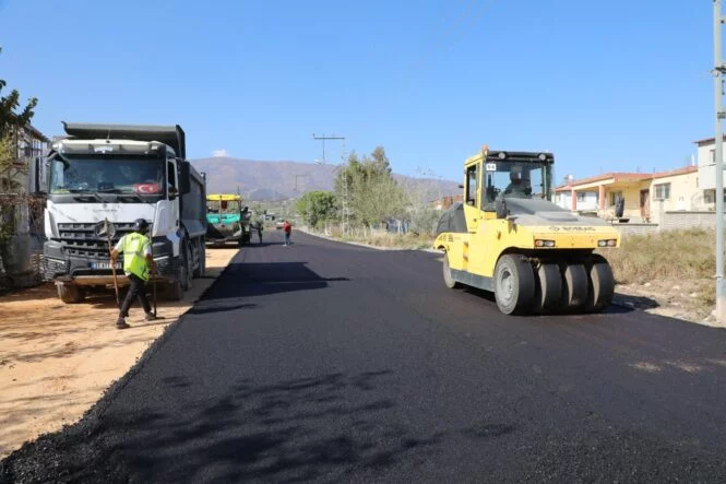 KUZEYTEPE MAHALLESİ’NDE YENİ YOL ÇALIŞMALARI BAŞLADI