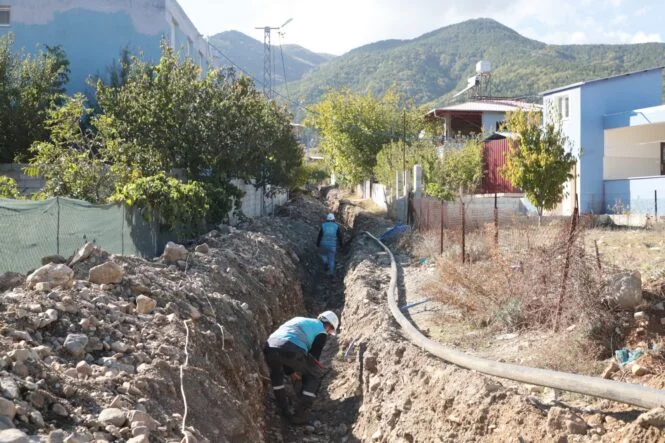 ALAN YAYLASI’NDA SU ŞEBEKESİ YENİLENİYOR