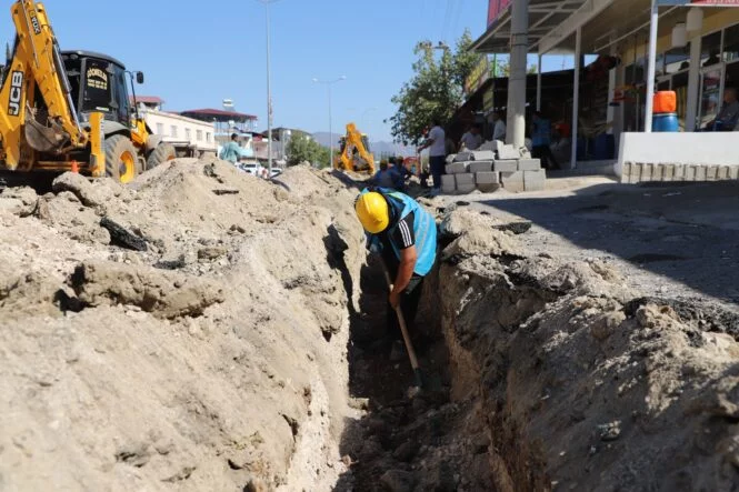 YOLÇATI’NDA İÇME SUYU SORUNUNA NEŞTER