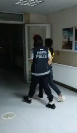 Antakya’da hapis cezasıyla aranan 2 şahıs yakalandı