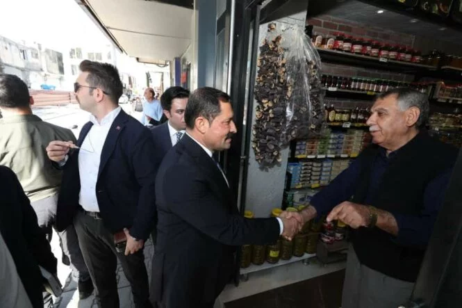 Depremzede esnaftan iş yerini üçüncü kez ziyaret eden valiye davet